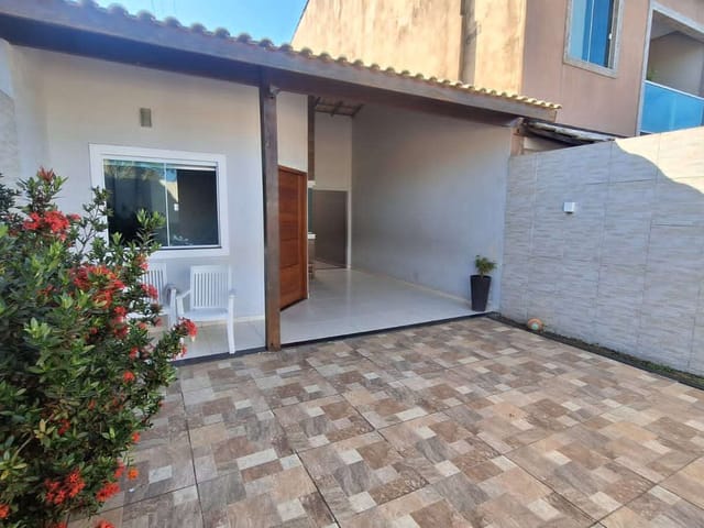 Casa 2 quartos e 3 banheiros, à venda, no bairro Visconde II / Tropical em Campos dos Goytacazes