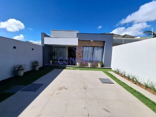 Casa 3 quartos e 3 banheiros, à venda, no bairro Guaratiba em Rio de Janeiro