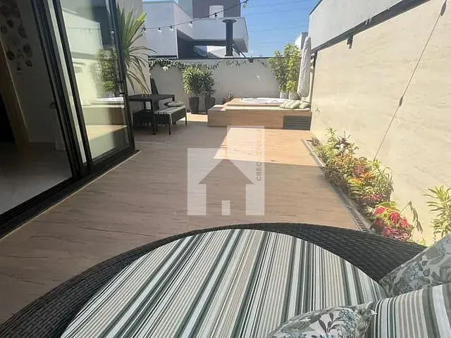 Casa com 250m² 3 quartos e 2 banheiros, à venda, no bairro Jardim Ermida I em Jundiaí