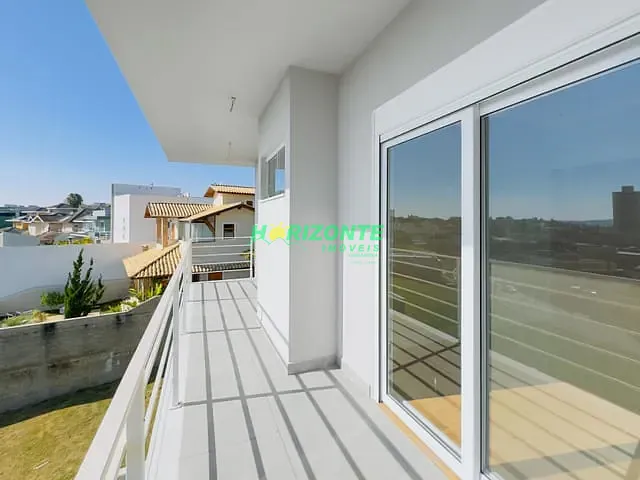 Casa com 344m² 4 quartos e 6 banheiros, à venda, no bairro Urbanova V em São José dos Campos