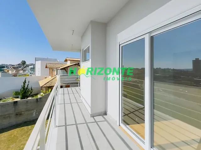 Casa com 344m² 4 quartos e 6 banheiros, à venda, no bairro Urbanova V em São José dos Campos