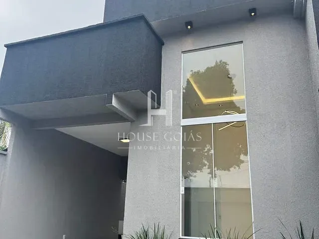 Casa com 192m² 3 quartos e 2 banheiros, à venda, no bairro Setor Aeroporto Sul em Aparecida de Goiânia