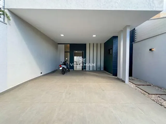 Casa com 150m² 3 quartos e 2 banheiros, à venda, no bairro Jardim Santa Helena em Maringá