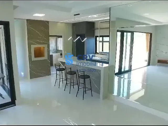 Casa com 328m² 3 quartos e 1 banheiro, à venda, no bairro Jardim Tarobá em Cambé