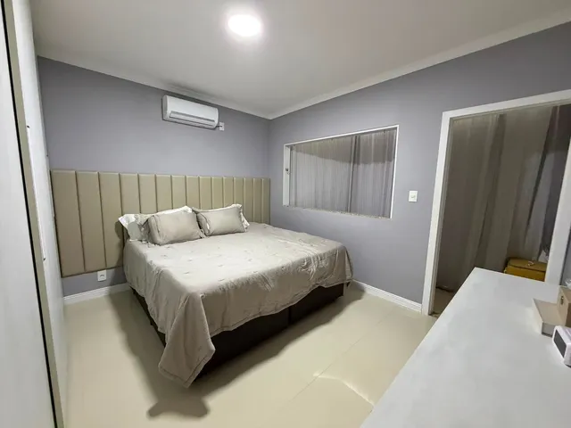 Casa 3 quartos e 3 banheiros, à venda, no bairro jardim Vitoria em Macaé