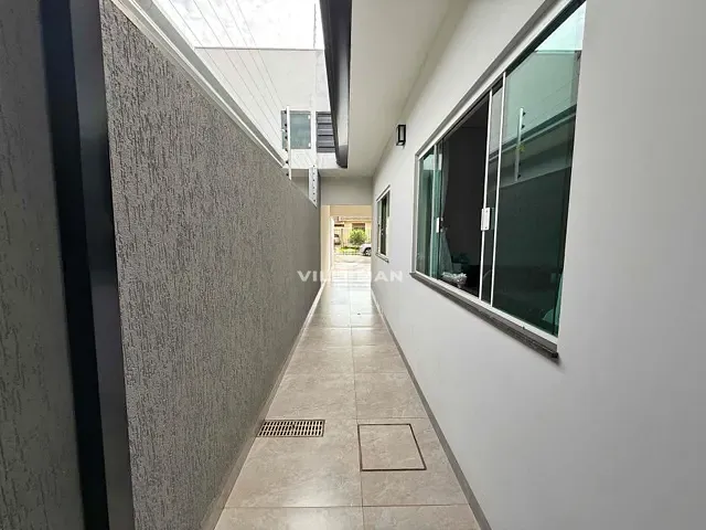 Casa com 150m² 3 quartos e 2 banheiros, à venda, no bairro Jardim Diamante em Maringá