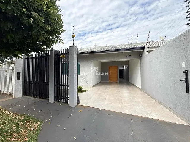 Casa com 150m² 3 quartos e 2 banheiros, à venda, no bairro Jardim Diamante em Maringá