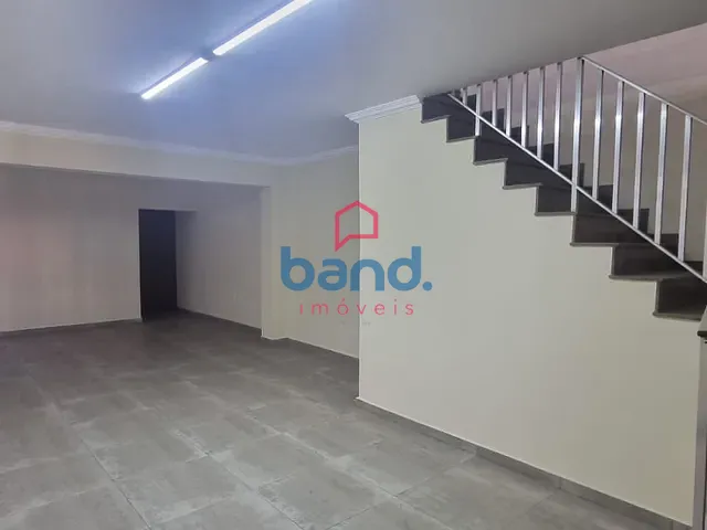 Casa 2 quartos e 2 banheiros, para alugar, no bairro Centro em Porto Feliz