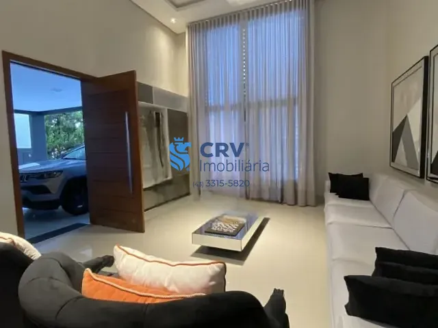 Casa com 360m² 3 quartos e 4 banheiros, à venda, no bairro Esperança em Londrina