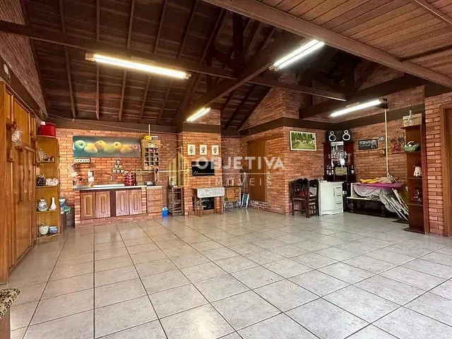 Casa 2 quartos e 2 banheiros, à venda, no bairro Petrópolis em Novo Hamburgo