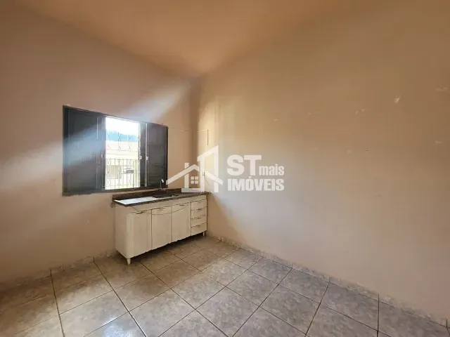 Casa com 150m² 4 quartos e 2 banheiros, à venda, no bairro Lt João Teixeira Fi em Andradas