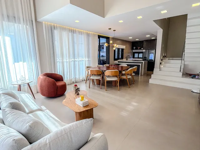 Casa com 450m² 4 quartos e 5 banheiros, à venda, no bairro Alphaville em Rio das Ostras
