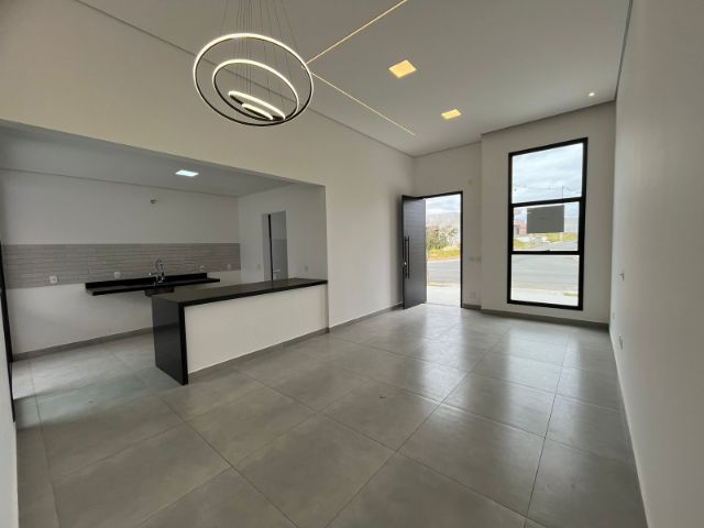 Casa com 175m² 3 quartos e 1 banheiro, à venda, no bairro Bosque da Imperatriz em Pindamonhangaba