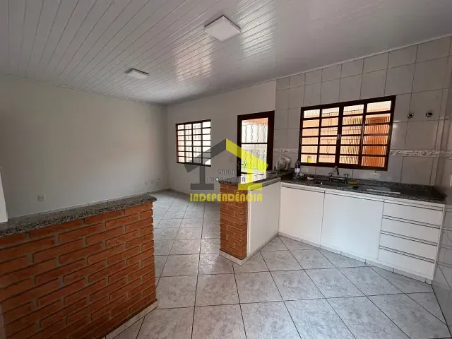 Casa com 227m² 3 quartos e 1 banheiro, à venda, no bairro Vila Brasileira em Itatiba