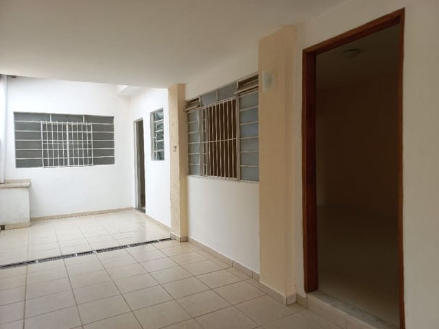 Foto do Casa - Casa com 2 dormitórios para alugar, 61 m² por R$ 1.737,91/mês - Centro - São José dos Campos/SP | INDEPENDENCE NEGOCIOS IMOBILIARIOS LTDA