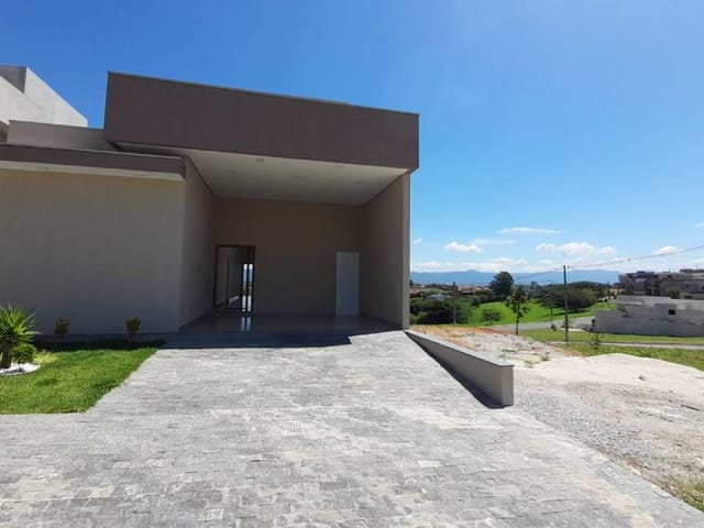 Foto do Casa - Casa com 3 dormitórios, 210 m² - venda por R$ 785.000,00 ou aluguel por R$ 4.550,00/mês - Reserva do Vale - Caçapava/SP | RUSSI IMÓVEIS