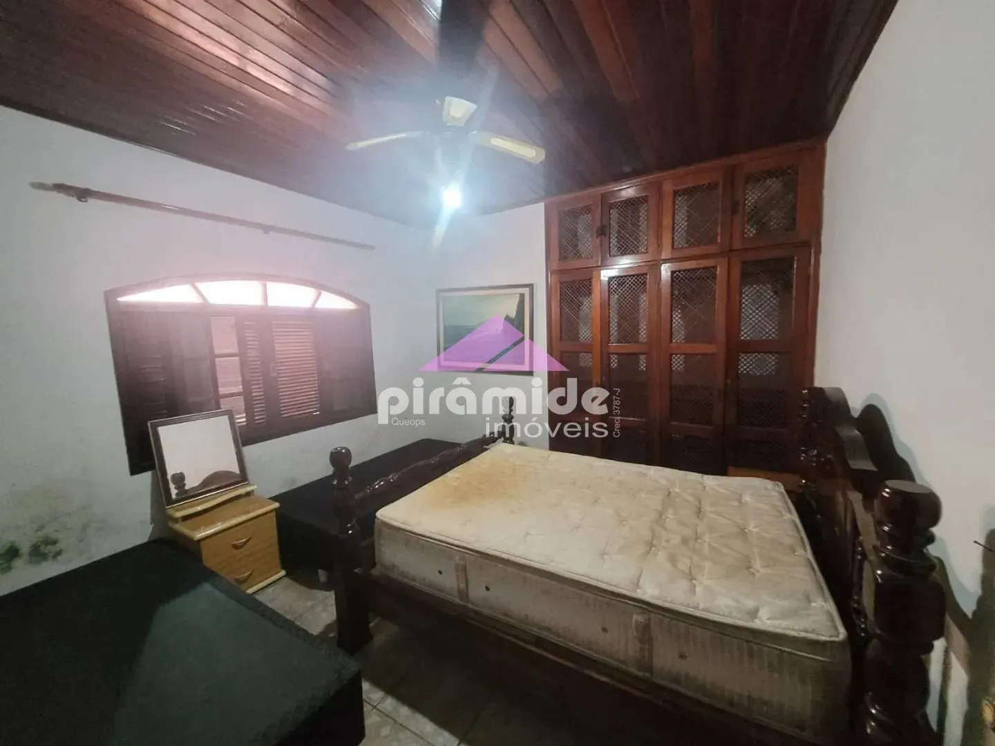Casa, 3 quartos, 207 m² - Foto 15