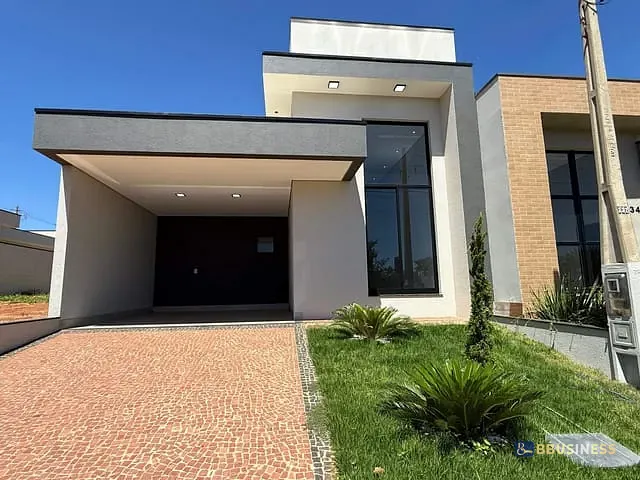 Casa 3 quartos e 4 banheiros, à venda, no bairro Vila Monte Alegre em Paulínia