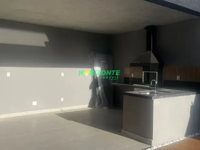 Casa com 257m² 4 quartos e 5 banheiros, à venda, no bairro Residencial São Francisco em São José dos Campos