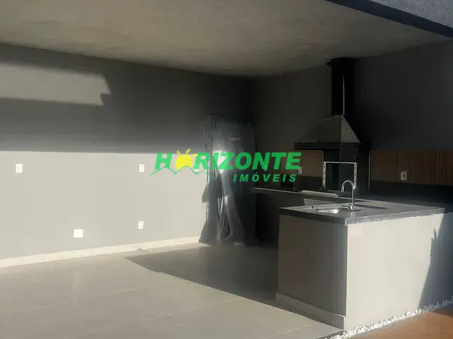 Casa com 257m² 4 quartos e 5 banheiros, à venda, no bairro Residencial São Francisco em São José dos Campos