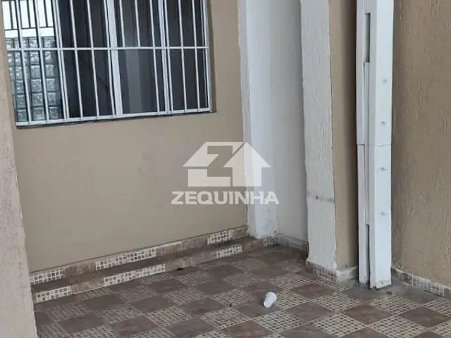 Casa com 60m² 2 quartos e 2 banheiros, à venda, no bairro Centro em Osasco