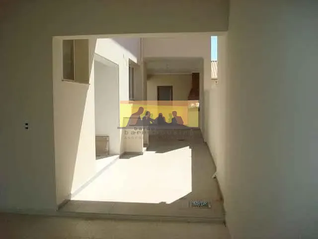 Casa com 600m² 4 quartos e 6 banheiros, à venda, no bairro Cidade Universitária em Campinas