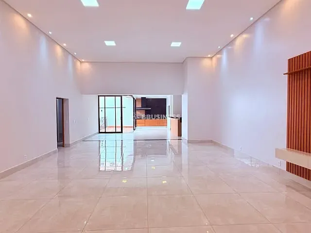 Casa 3 quartos e 5 banheiros, à venda, no bairro Jardim Green Park Residence em Hortolândia