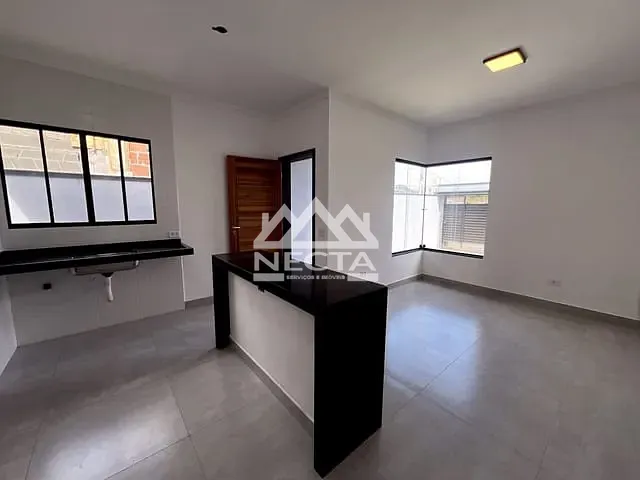 Casa com 180m² 2 quartos e 2 banheiros, à venda, no bairro Morro do Algodão em Caraguatatuba