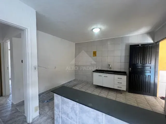 Casa com 250m² 6 quartos e 4 banheiros, à venda, no bairro Jardim São Judas em Mauá