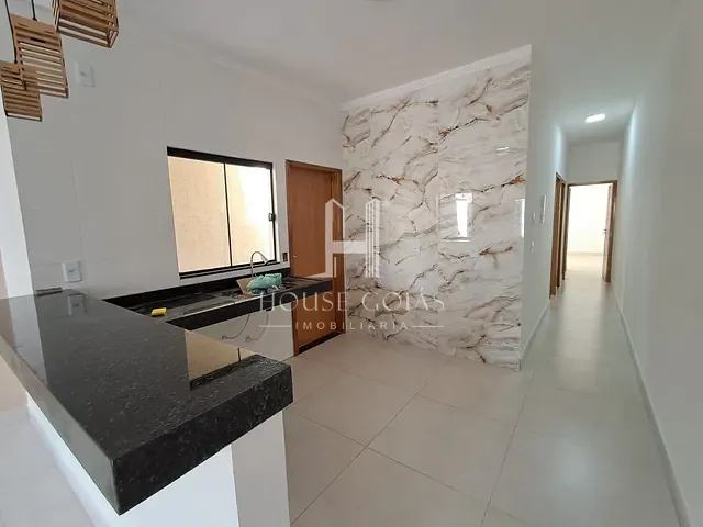 Casa com 150m² 3 quartos e 1 banheiro, à venda, no bairro Setor Barcelos em Trindade