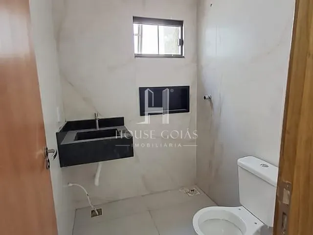 Casa com 150m² 3 quartos e 1 banheiro, à venda, no bairro Setor Barcelos em Trindade