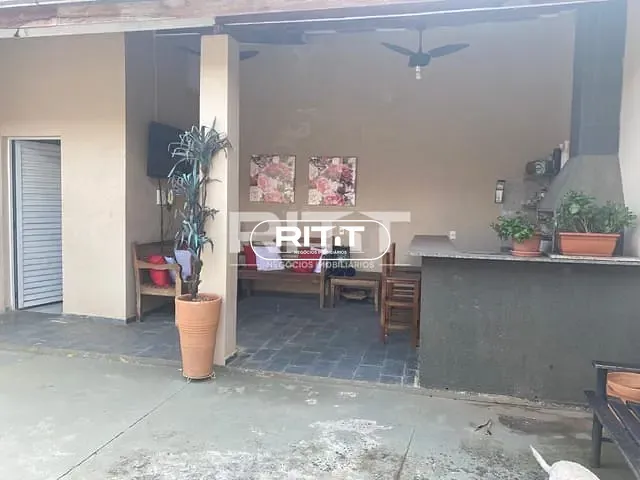 Casa com 190m² 2 quartos e 2 banheiros, à venda, no bairro Loteamento Parque São Martinho em Campinas