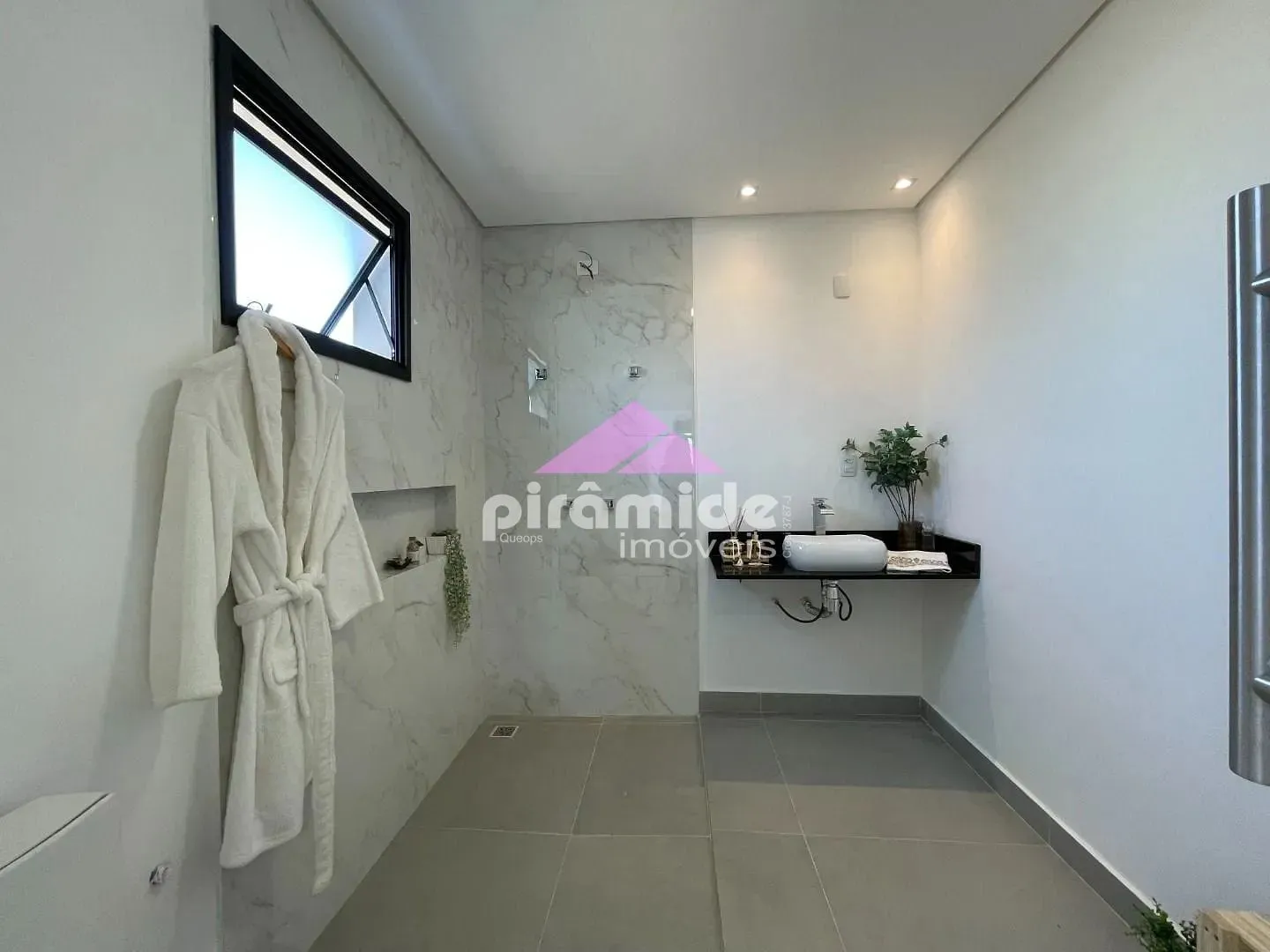 Casa, 4 quartos, 230 m² - Foto 31