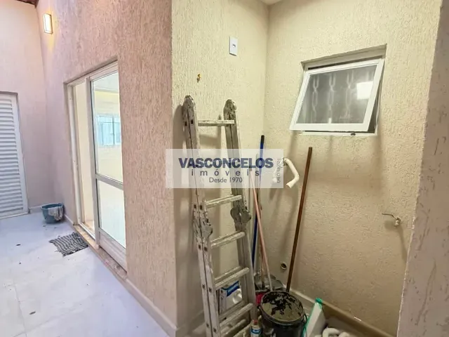 Casa com 175m² 3 quartos e 2 banheiros, à venda, no bairro Bosque dos Eucaliptos em São José dos Campos