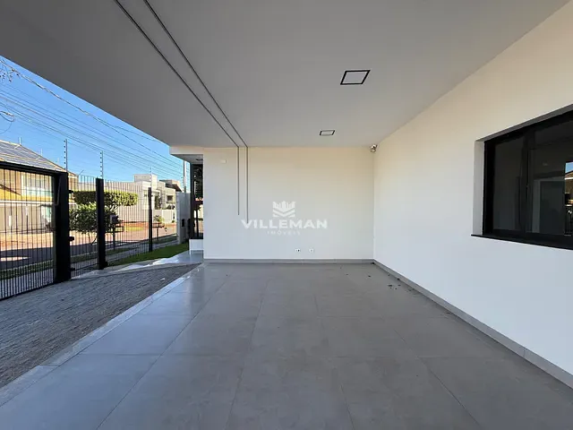 Casa com 250m² 3 quartos e 3 banheiros, à venda, no bairro Jardim Guaporé em Maringá