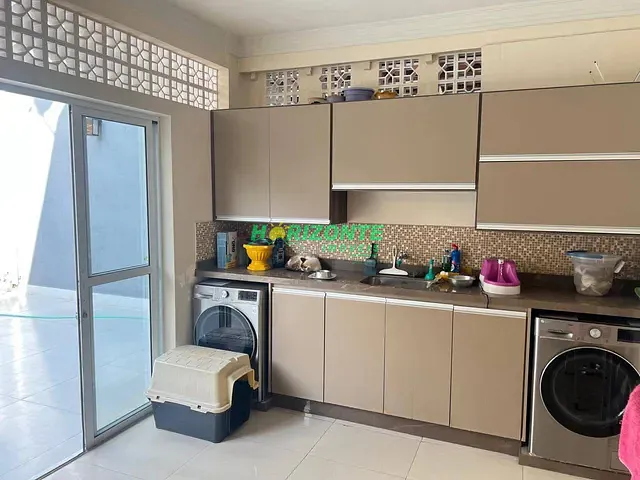 Casa com 280m² 4 quartos e 4 banheiros, à venda, no bairro Jardim Apolo II em São José dos Campos