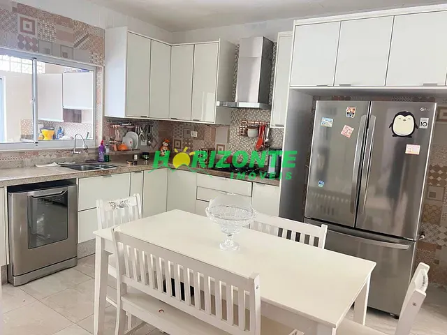 Casa com 280m² 4 quartos e 4 banheiros, à venda, no bairro Jardim Apolo II em São José dos Campos