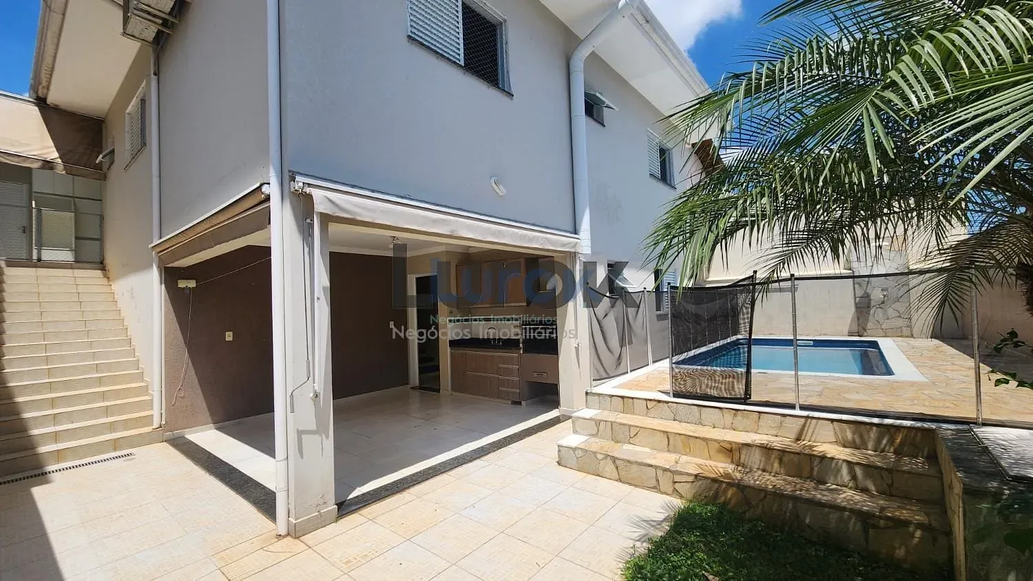 Casa, 3 quartos, 190 m² - Foto 1