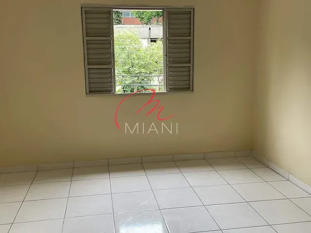 Casa 3 quartos e 1 banheiro, para alugar, no bairro Vila Monumento em São Paulo