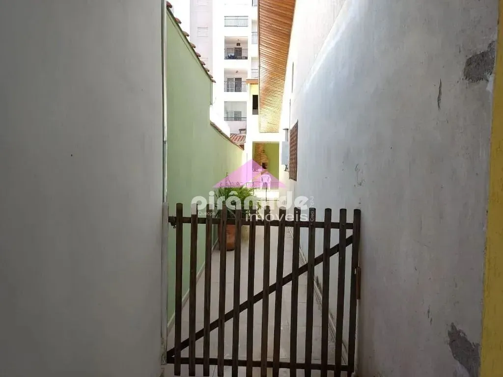 Casa, 3 quartos, 232 m² - Foto 14