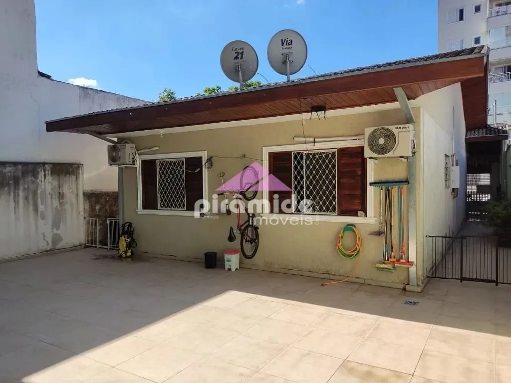 Casa, 3 quartos, 232 m² - Foto 13