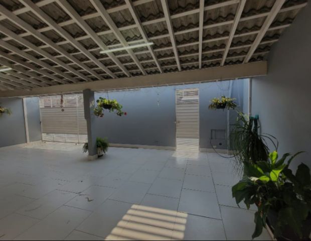 Casa com 250m² 2 quartos e 1 banheiro, à venda, no bairro Vila Suiça em Pindamonhangaba