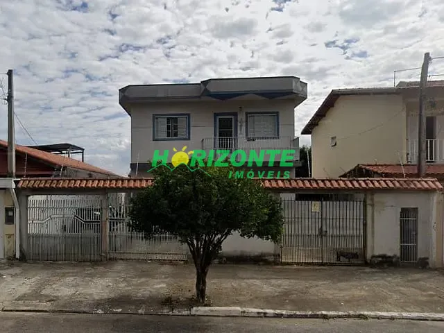 Casa com 240m² 4 quartos e 4 banheiros, à venda, no bairro Bosque dos Eucaliptos em São José dos Campos
