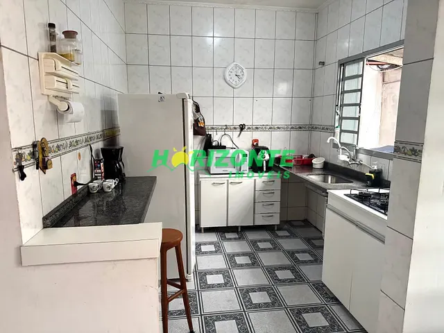 Casa com 240m² 4 quartos e 4 banheiros, à venda, no bairro Bosque dos Eucaliptos em São José dos Campos