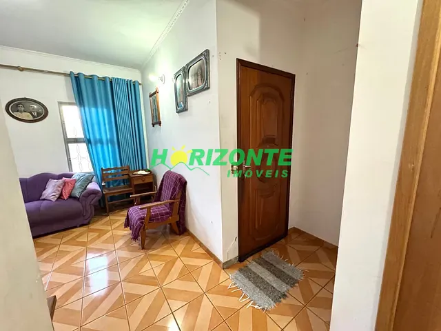 Casa com 240m² 4 quartos e 4 banheiros, à venda, no bairro Bosque dos Eucaliptos em São José dos Campos