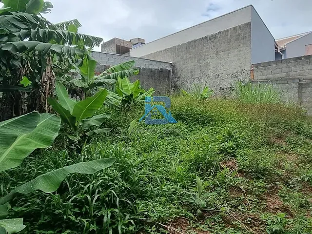 Casa com 881m² 5 quartos e 3 banheiros, à venda, no bairro Jardim Galetto em Itatiba