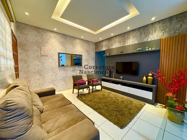 Casa com 140m² 3 quartos e 1 banheiro, para alugar, no bairro Villa Branca em Jacareí