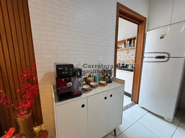 Casa com 140m² 3 quartos e 1 banheiro, para alugar, no bairro Villa Branca em Jacareí
