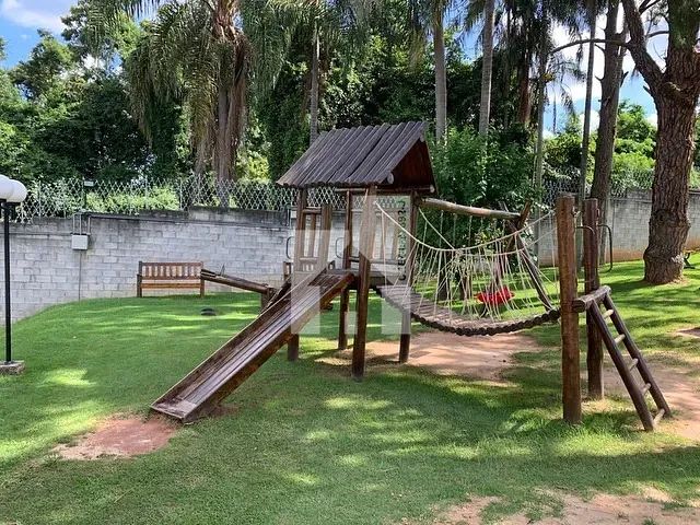 Casa com 160m² 3 quartos e 2 banheiros, à venda, no bairro Jardim Carolina em Jundiaí