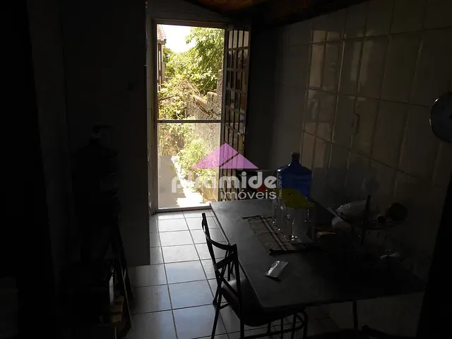 Casa com 250m² 3 quartos e 1 banheiro, à venda, no bairro Jardim Nova América em São José dos Campos
